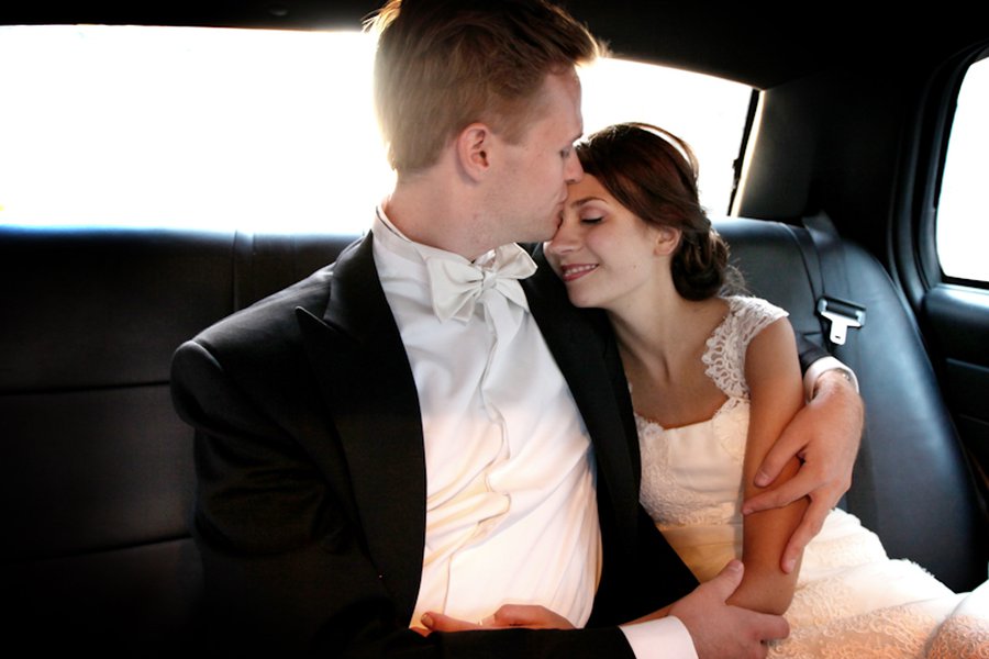 wedding in car